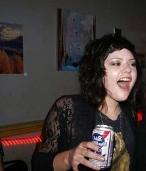 Hipster tramps need to get boinked too