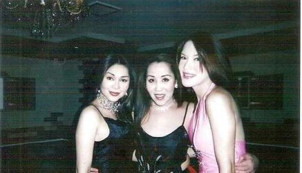 Super-Sexy Clothed Dating-Site Mummies