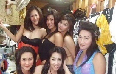 Super-Sexy Clothed Dating-Site Mummies