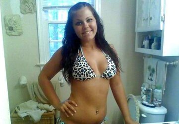 Super-Sexy Clothed Dating-Site Mummies