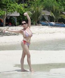 Super-Sexy Clothed Dating-Site Mummies