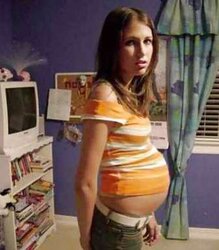 Some Photos of INEXPERIENCED Pregnant Stunner