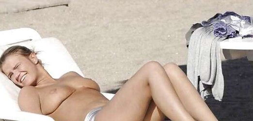 Die Maedels von Nebenan im Urlaub
