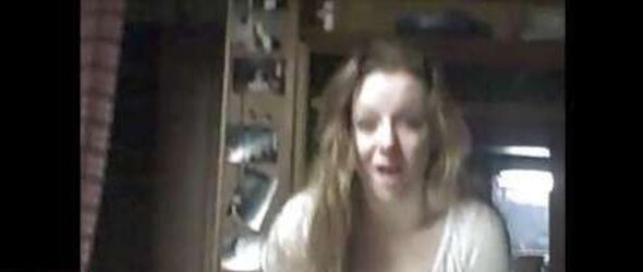 Spying on super-sexy girlfriend