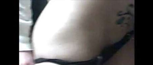 Spying on super-sexy girlfriend