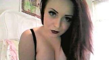 British Super-Bitch - Rose, 24, Nottingham
