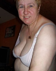 Francoise la salope gosse baiseuse