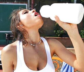 I want hooters two.