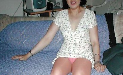 Maria in rosy undies