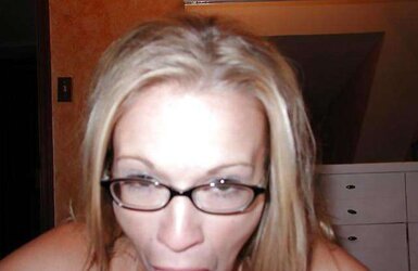 SHE IS THE BEST ON THE WEB