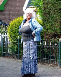 Big-Titted ladies 39 (Old nymphs dressed off the hook).