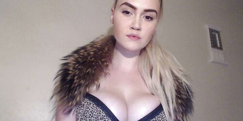 Hottie Chubby Teenager