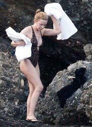 Kylie Minogue torrid culo in bikini