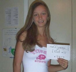 SUPER-CUTE THIN INEXPERIENCED LINDSAY