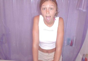 SUPER-CUTE THIN INEXPERIENCED LINDSAY