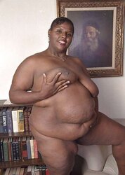 Meaty Ebony Sista