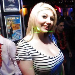Super Hot Dolls Combine