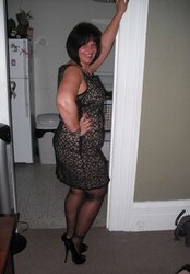 Canadian Cougaranne at swingshift gloryhole