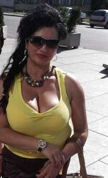 Bosnian gigantic boobs Mummy