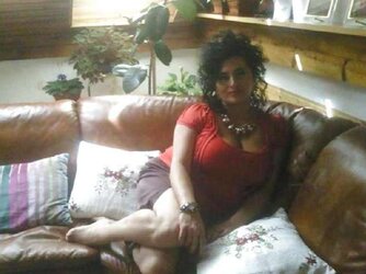 Bosnian gigantic boobs Mummy