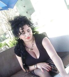 Bosnian gigantic boobs Mummy