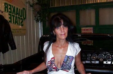 Who dont like mature girls