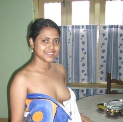 FEMMES FROM CALCUTTA