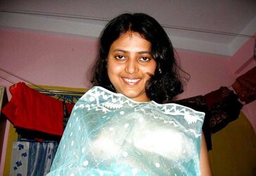 FEMMES FROM CALCUTTA