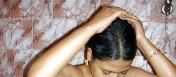 FEMMES FROM CALCUTTA