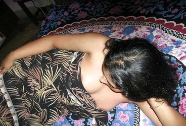 FEMMES FROM CALCUTTA