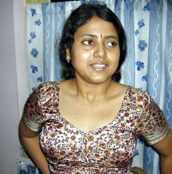 FEMMES FROM CALCUTTA
