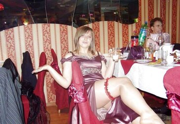 Beine, Hintern, Nylons, Roecke, Stiefel