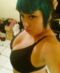 phat Inborn Tit - Kika (two)