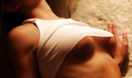Underboobs Rule