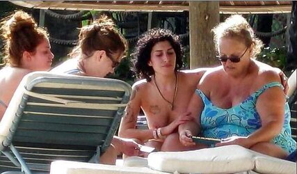 Winehouse Tits