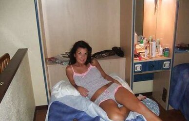 Remarkable Dark-Haired Andrea..Satisfy tribute