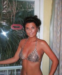 Remarkable Dark-Haired Andrea..Satisfy tribute