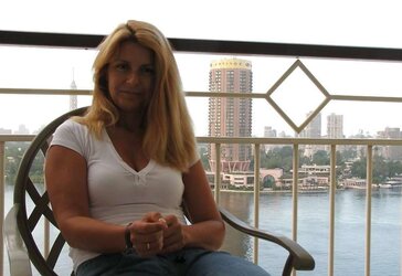 Hotlegs-spectacular inexperienced mature