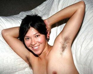 Amanda, juicy n sof ultra-cutie with unshaven armpits