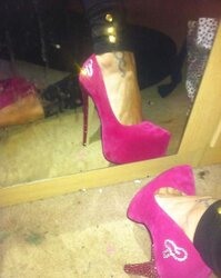 Killer High-Heeled Shoes!