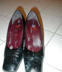 High-Heeled Shoes I once creamed (ex-girlfriend boots)
