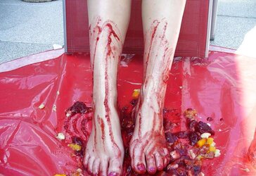 Barefeet and wedge