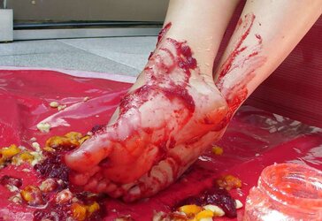 Barefeet and wedge