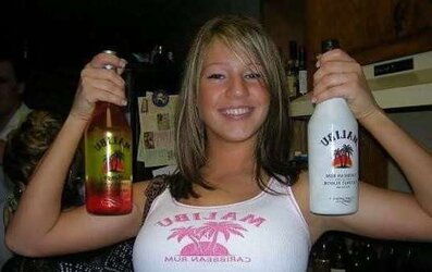 The Hottest Of Chesty Teenagers - Edition