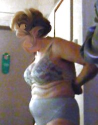 Supreme grannies and matures mix up