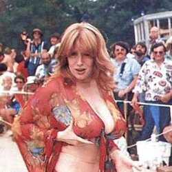 Buxomy Retro Goddess - Cheryl Baum aka Virgin-Bomb
