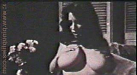 Buxomy Retro Goddess - Cheryl Baum aka Virgin-Bomb