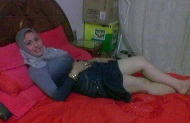 Mor uber-cute arab