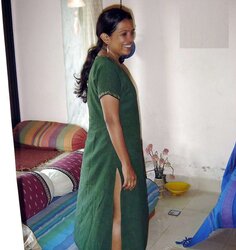 Indian aunty