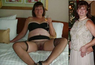 Matures and Grannies